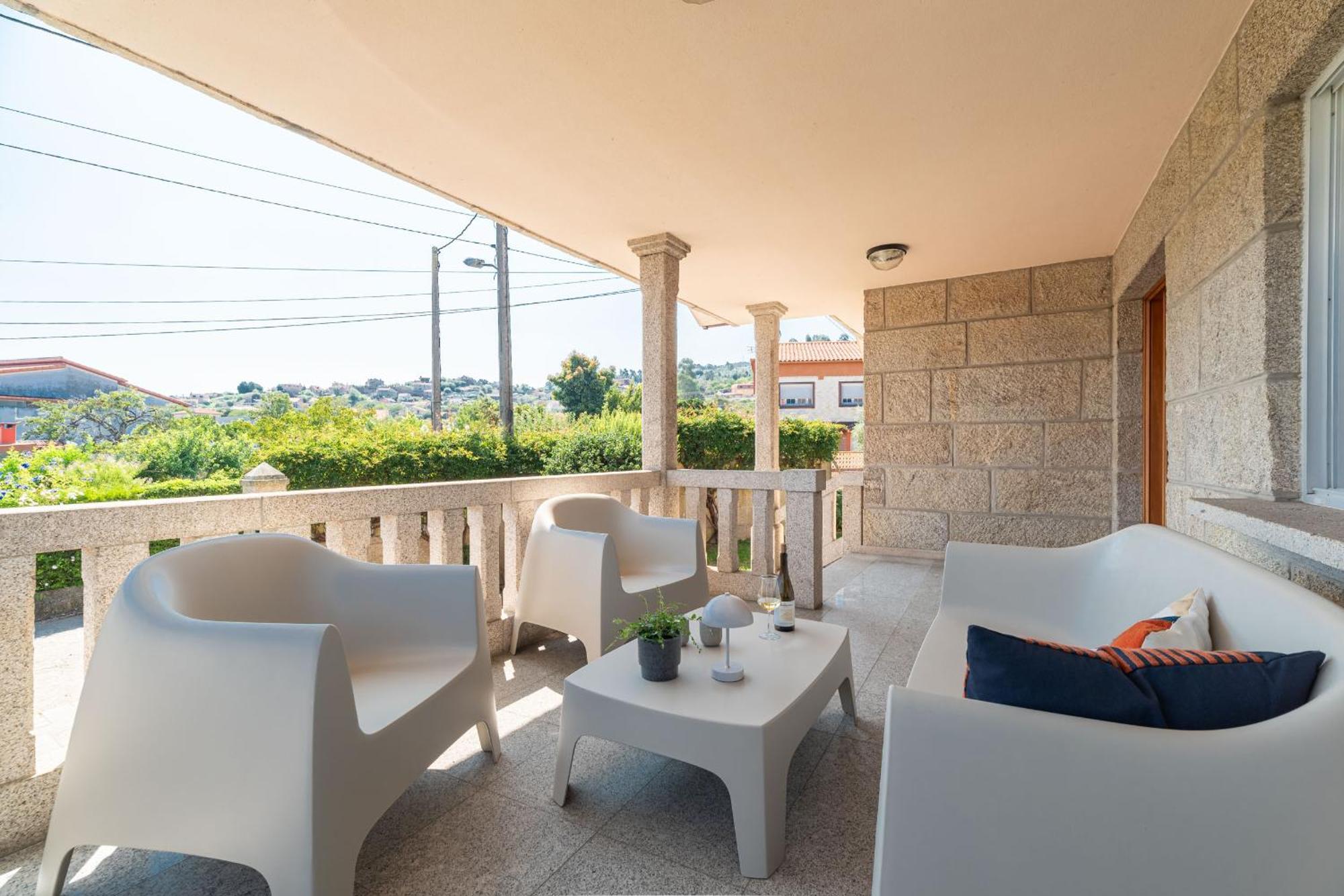 Comesana Villa *